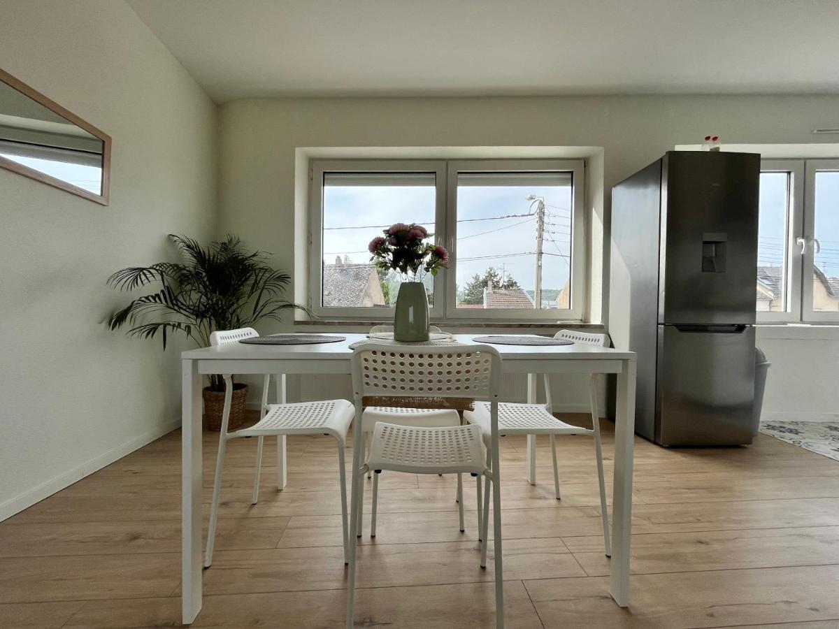 Lumineux Apt 1Br Type Loft Proche Centre Lägenhet Thionville Exteriör bild